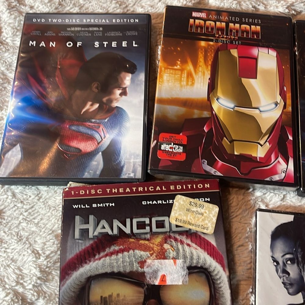 Dvd bundle - Picture 2 of 5
